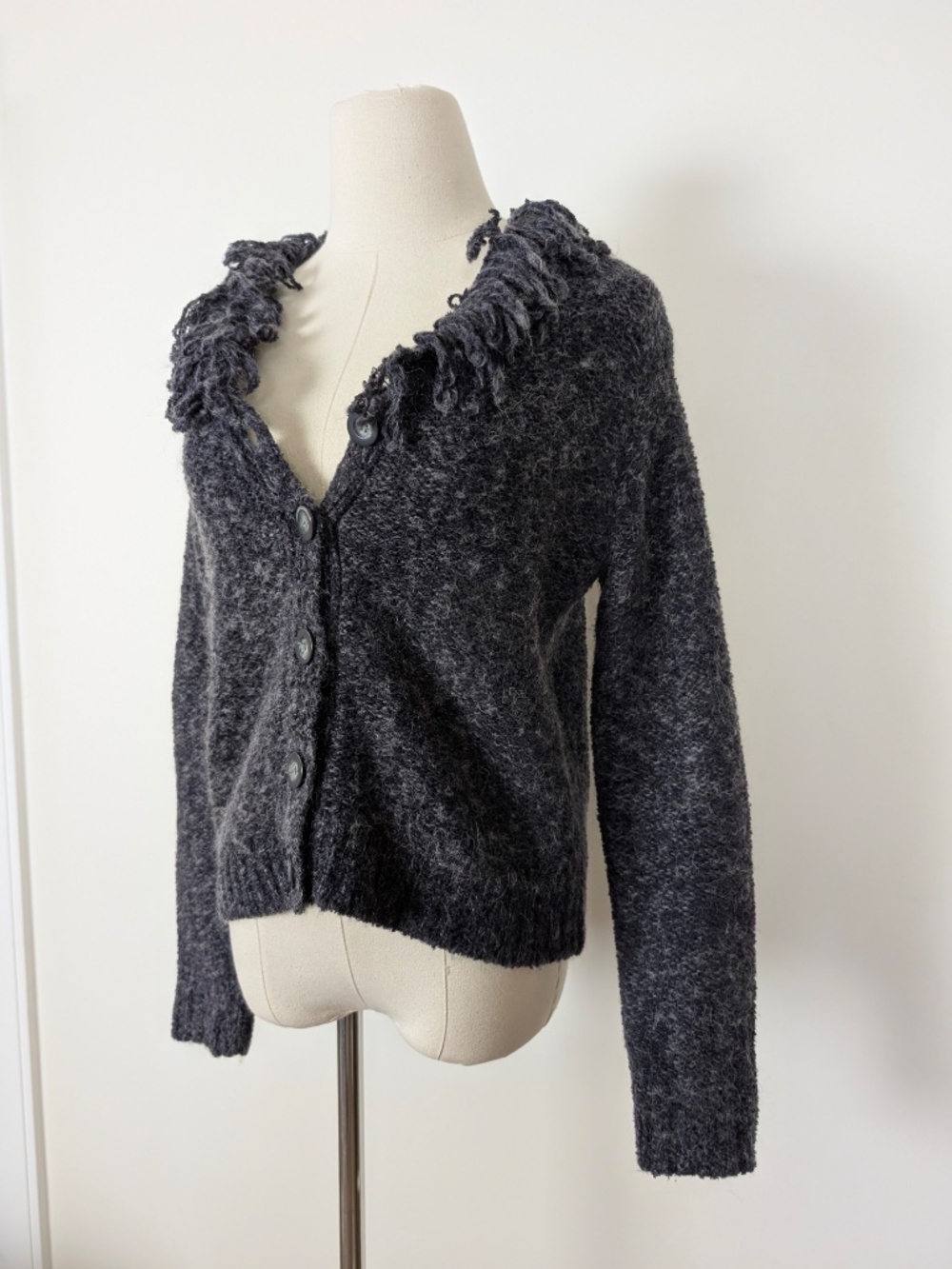 90's Grey Knit Cardigan Fringe Size Small Long Sleeve - Picture 9 of 11